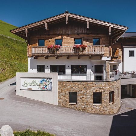 Lindlinghof Aparthotel Saalbach-Hinterglemm Bagian luar foto